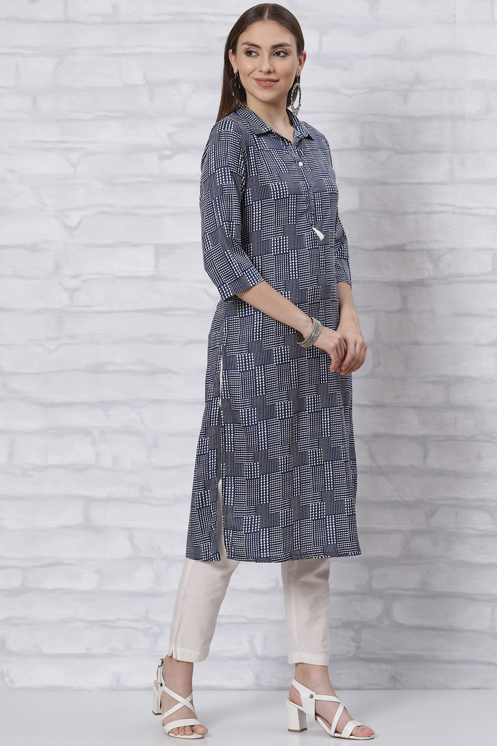 Red Straight Printed Kurta image number 3